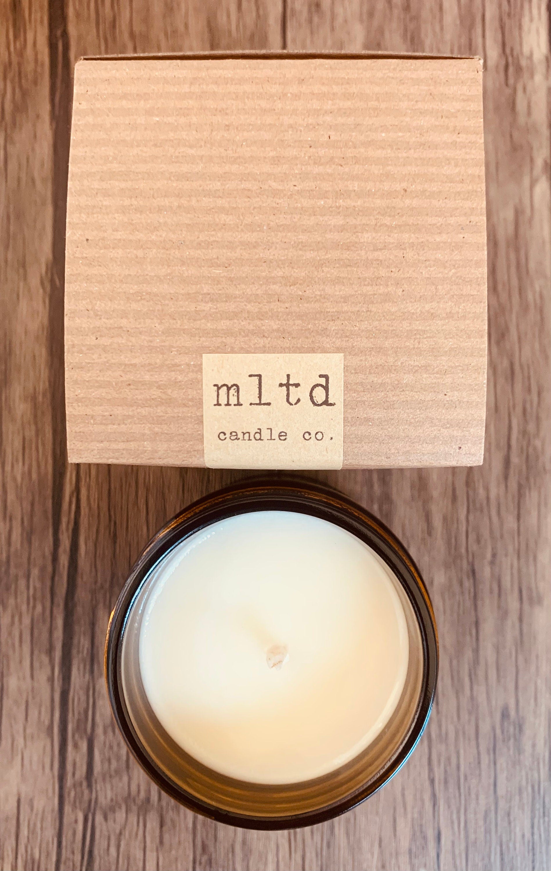 Autumn Leaves Soy Candle: Cranberry, Nutmeg, Pumpkin, Crisp Woods Scent